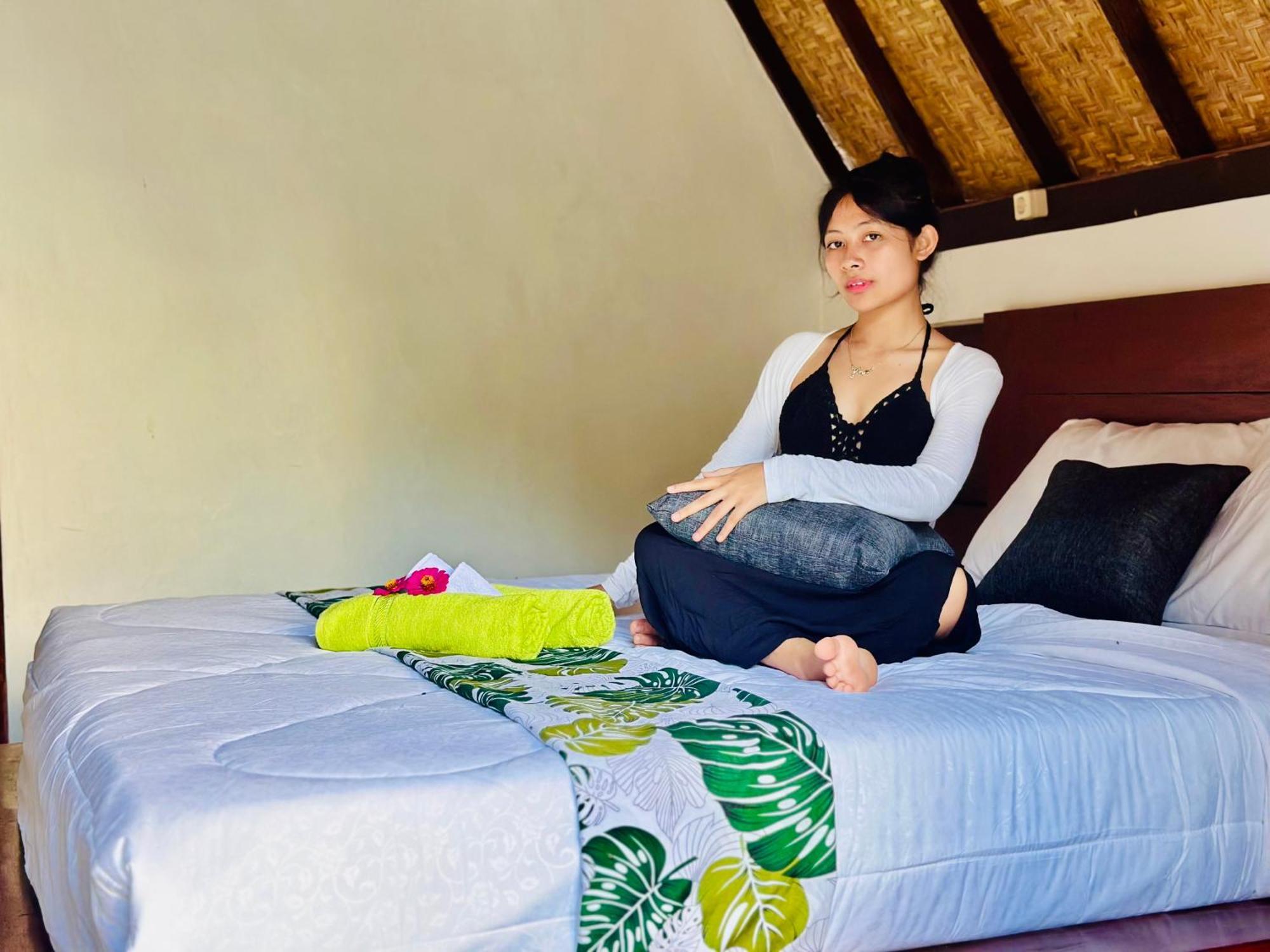 Ampik Batur With Private Hot Springs Bed & Breakfast Kubupenlokan Bagian luar foto