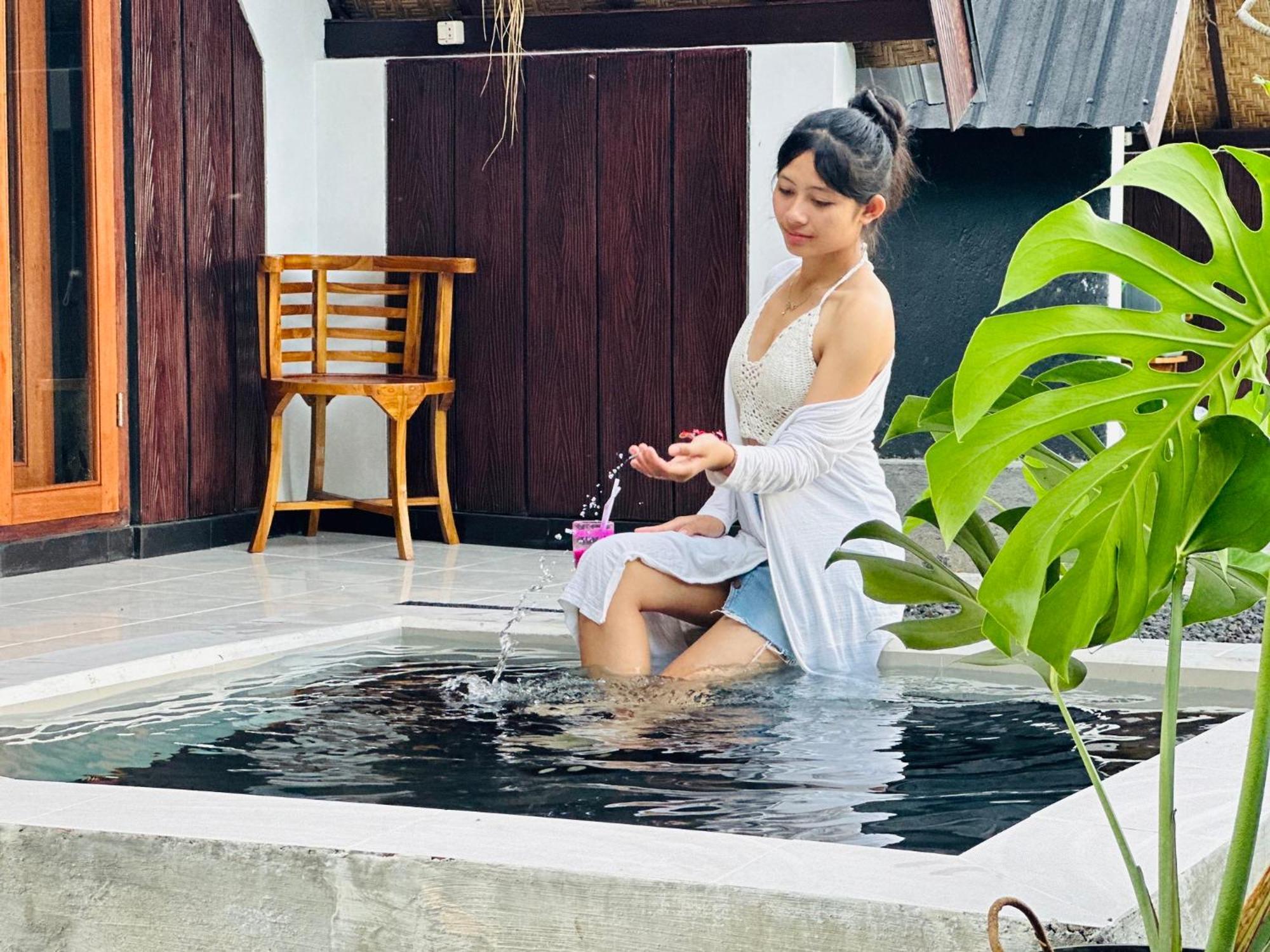 Ampik Batur With Private Hot Springs Bed & Breakfast Kubupenlokan Bagian luar foto